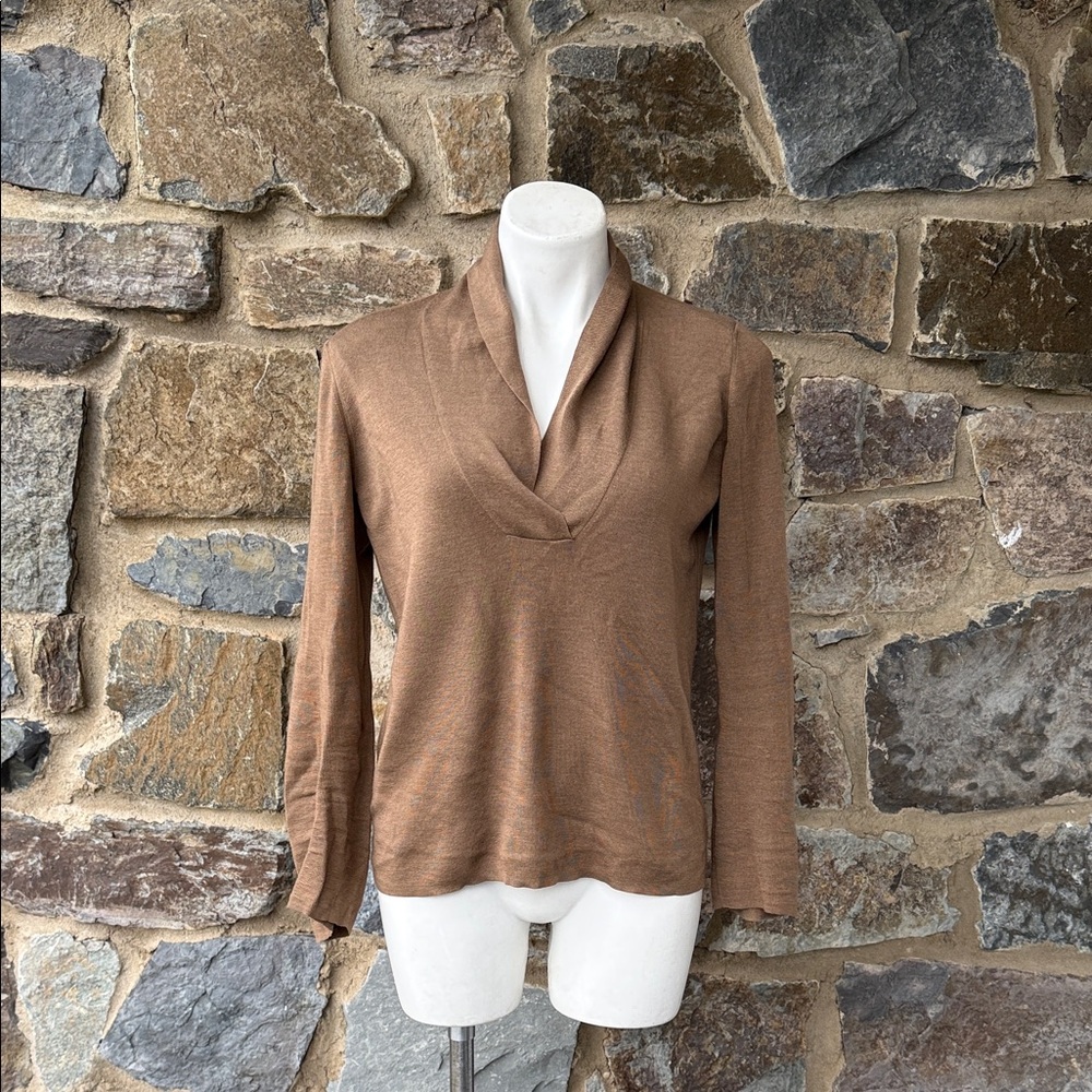 Akris Cashmere Silk Blend Knit Shawl Collar Long Sleeve Top in Tan Brown Size 14